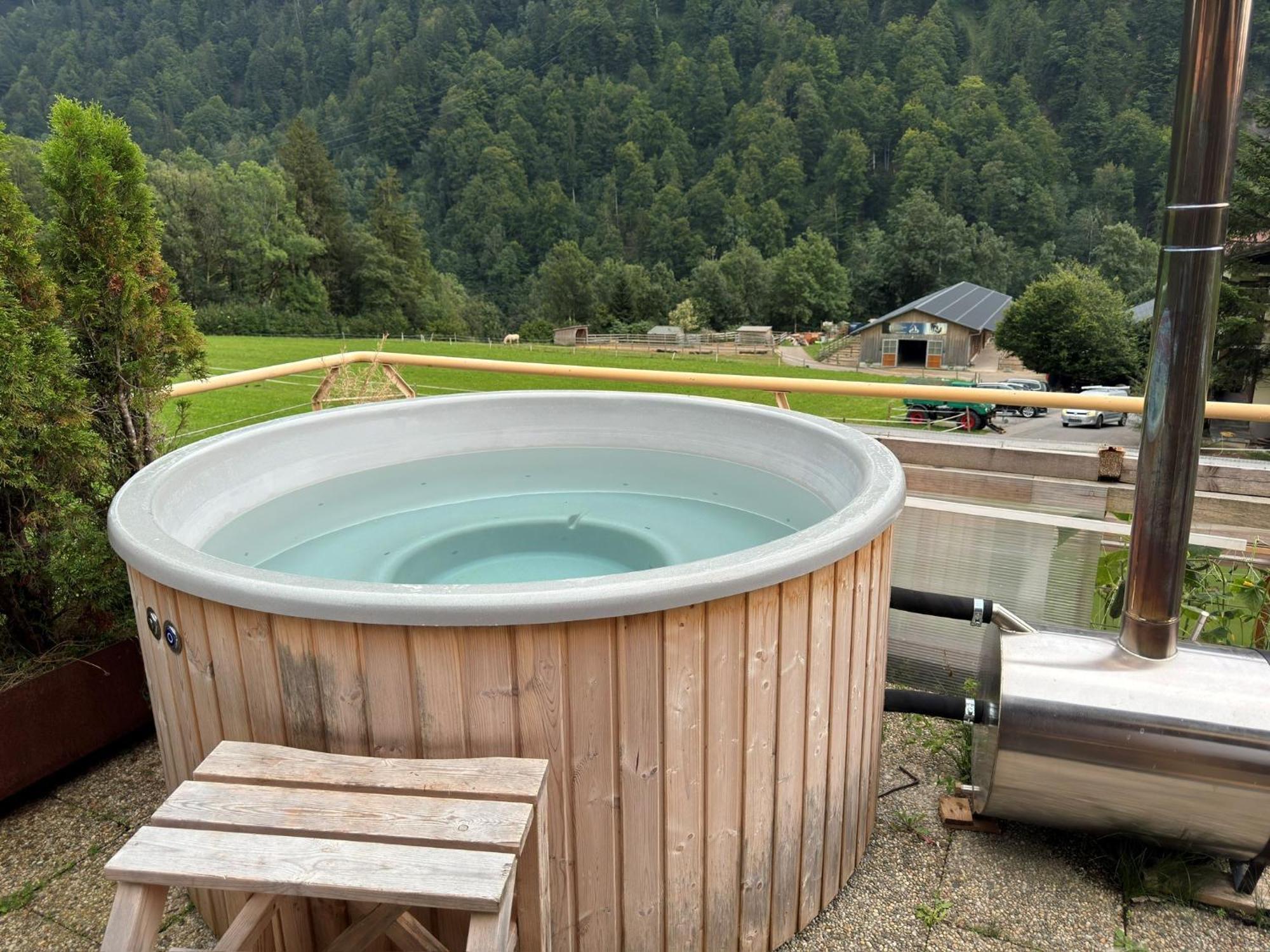 Freundliche 2-Zimmer-Erdgeschosswohnung Mit Garten In Seeberg Sonntag Exterior photo